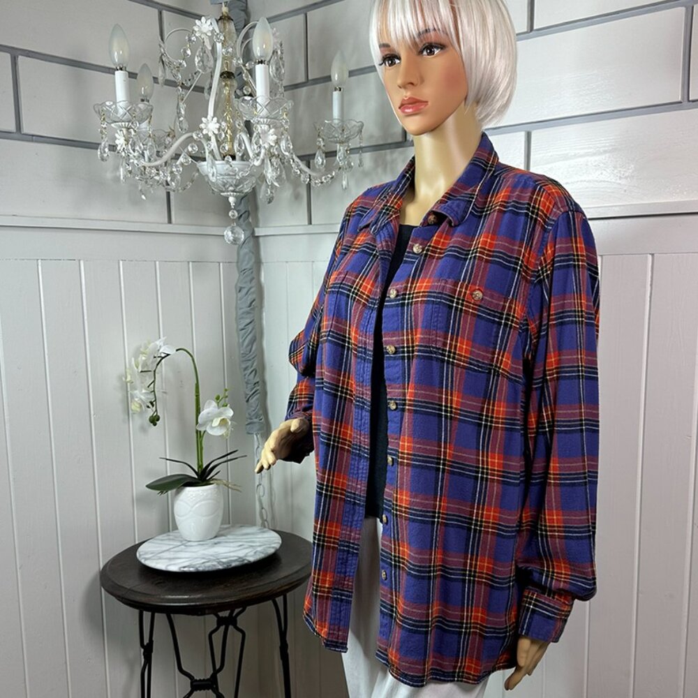 Blue Red Black Plaid Cotton Flannel Duluth Trading   XL fits more like a Large
